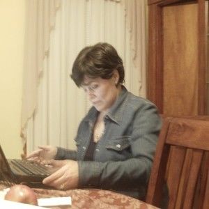 Meet your Posher, Anabela